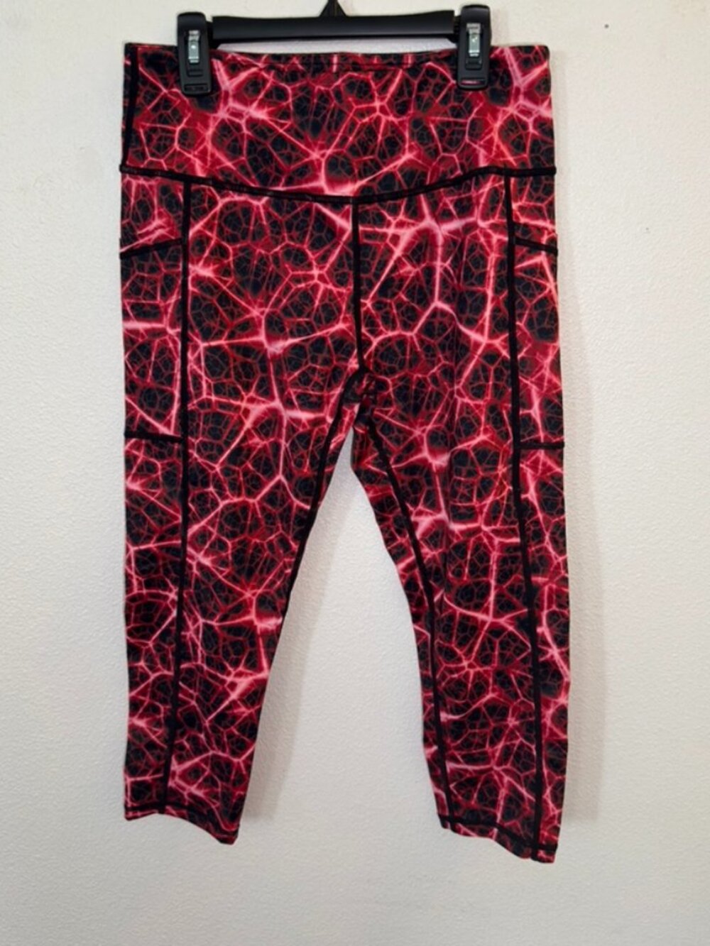 CVG Leggings Size Medium   (item #1)